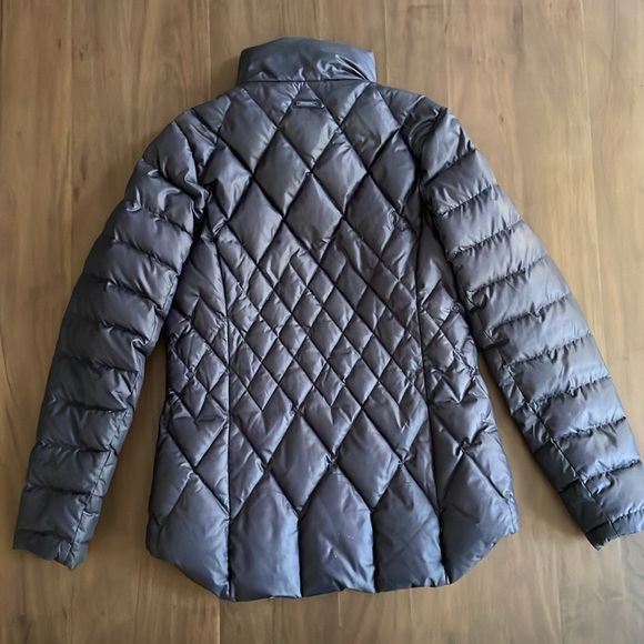 Athleta Quilted Diamond Navy Down Puffer size Small - Picture 2 of 12